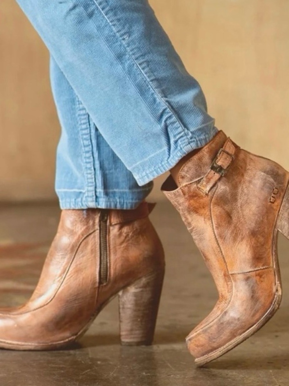 Bed Stu-Cobbler Collection Isla NIB GORGEOUS Leather Boots Rustic Tan 8.5